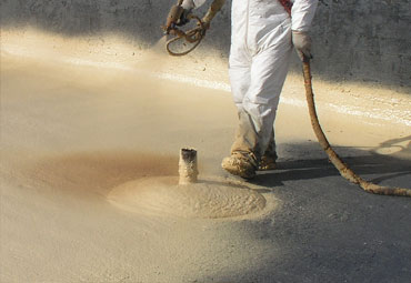 what are the benefits to spray foam roofing in Kelowana?